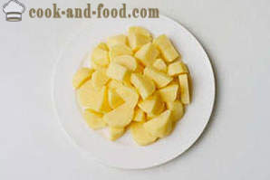 Kartoffel reden af ​​kartoffelmos med fyld