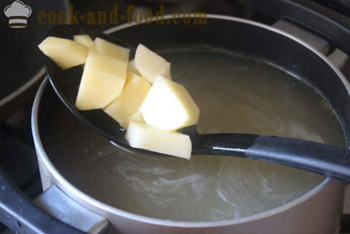Zakarpattia suppe af hvide svampe - hvordan man laver suppe med hvide svampe velsmagende, med en trin for trin opskrift fotos
