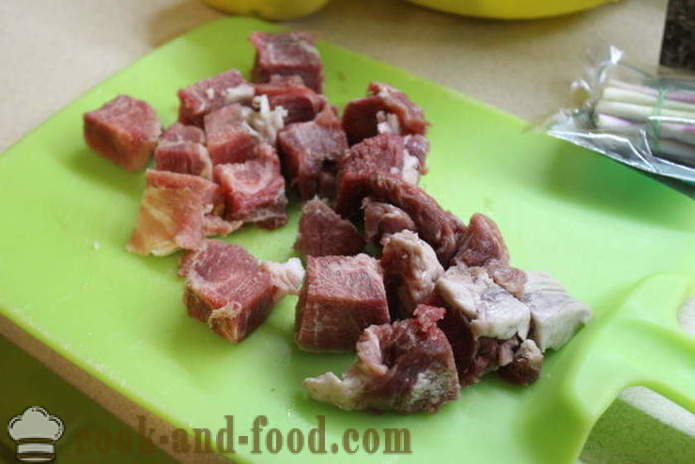 Braiseret svinekød med rosmarin og pære - hvordan at tilberede en lækker gryderet af svinekød, skridt for skridt med fotos RECEP