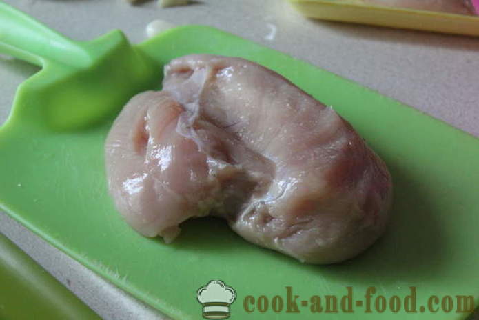 Hjem pastrami kyllingebryst i folie - hvordan man laver en pastrami kylling i ovnen, med en trin for trin opskrift fotos