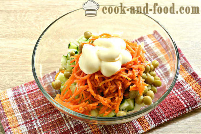 Usædvanlige salat med gulerod i koreansk - hvordan at tilberede en lækker salat med koreanske gulerod, trin for trin opskrift fotos