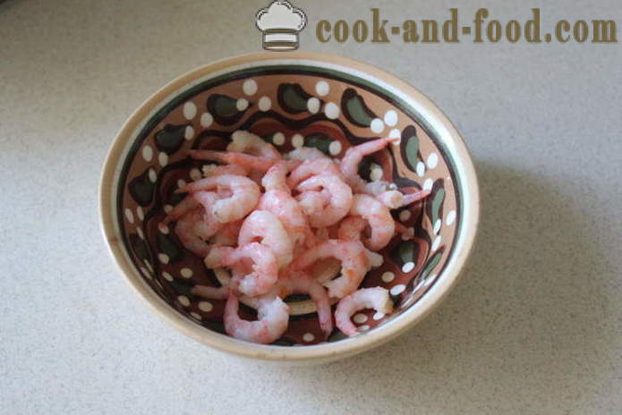 Lækker ris med rejer i thailandske - hvordan man laver ris med skaldyr, en trin for trin opskrift fotos
