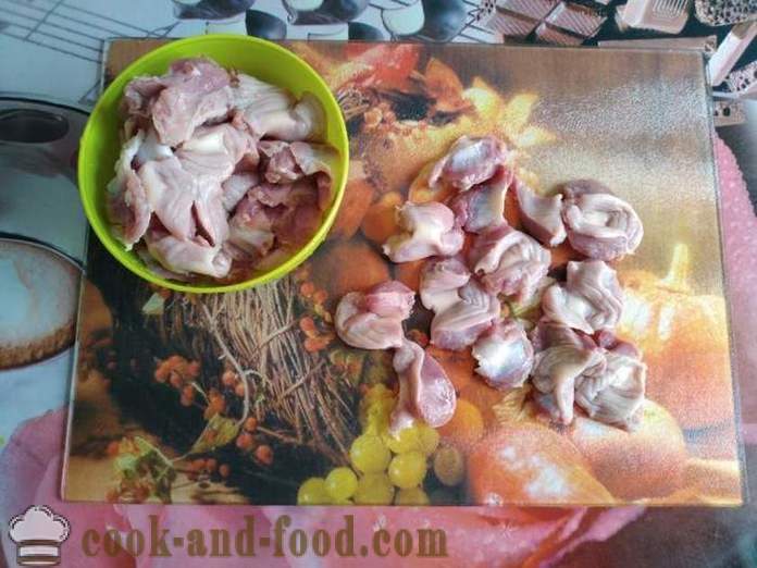 Stuvet kylling kråse i en gryde - hvordan at tilberede en lækker kylling kråse, skridt for skridt opskrift fotos