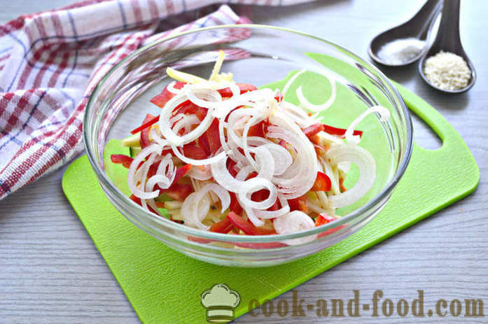 Friske grøntsager salat med sesam - hvordan man laver en salat med sesamfrø og grøntsager, med en trin for trin opskrift fotos