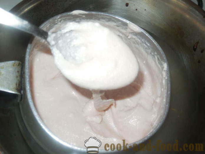 Marshmallow frosting uden æg og gelatine - hvordan man laver den prikken over i'et er ikke smuldrer, trin for trin opskrift fotos