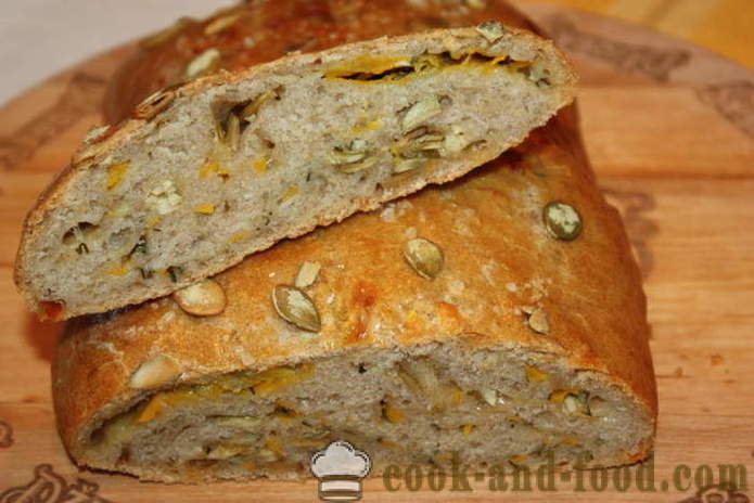 Fuldkornsbrød med solsikkefrø fra et græskar - hvordan man laver brød fra hele hvedemel i ovnen, med en trin for trin opskrift fotos