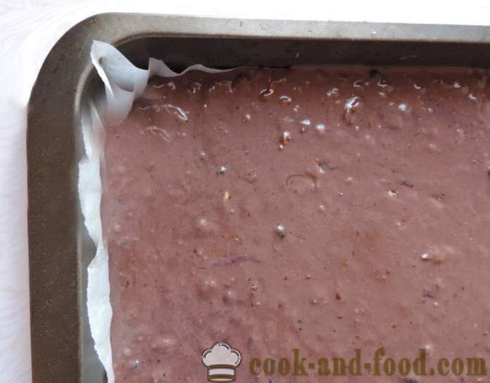 Blåbær kage med valnødder - hvordan man kan gøre blåbær tærte med nødder og kakao, med en trin for trin opskrift fotos