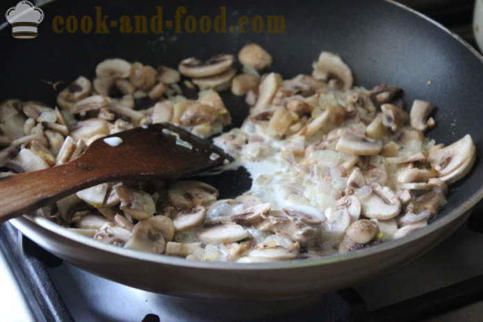 Cremet champignon sovs - hvordan man laver en champignon sauce med svampe, en trin for trin opskrift fotos