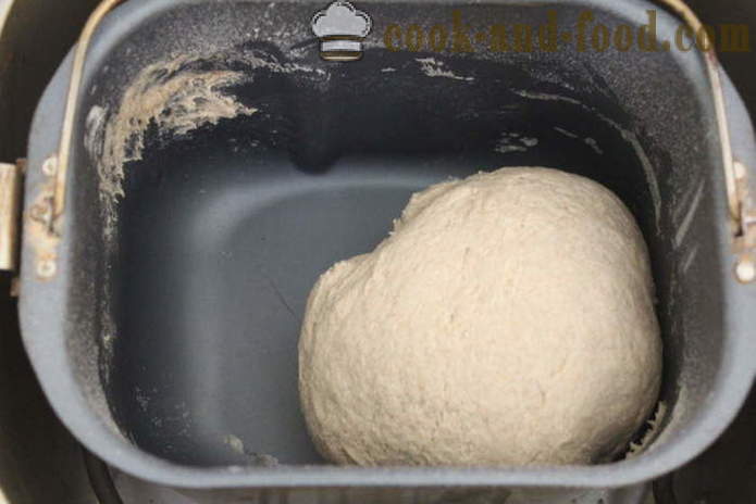 Rustik brød i bagemaskinen fra hele hvedemel rug og - hvordan man laver brød fra forskellige typer af mel i brød maker, en trin for trin opskrift fotos