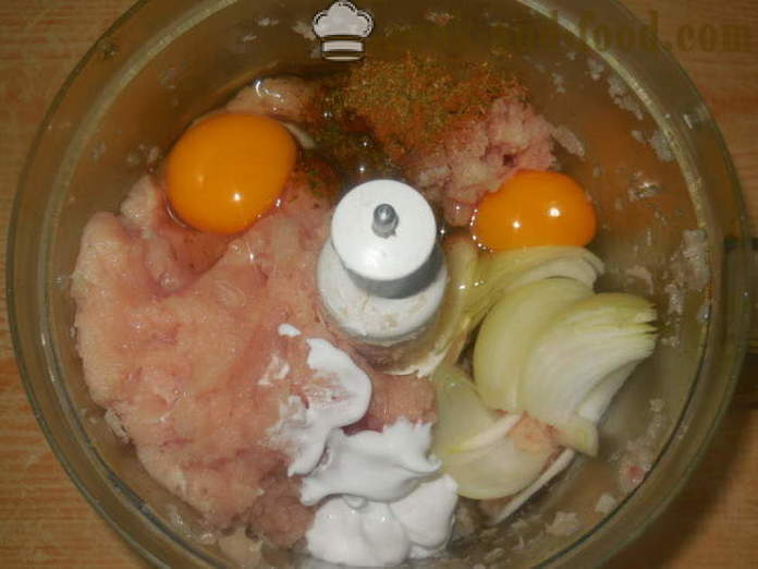 Kylling gryderet i ovnen - hvordan man laver en gryderet af hakket kylling med ris, en trin for trin opskrift fotos