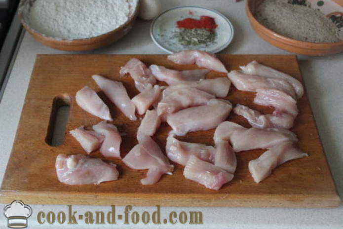 Nuggets af kyllingebryst paneret og stegt i en gryde - hvordan man laver kylling nuggets fra huset, skridt for skridt opskrift fotos