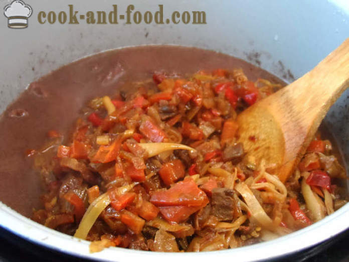 Tyk suppe Chili con carne - hvordan man laver en klassisk chili con carne, trin for trin opskrift fotos