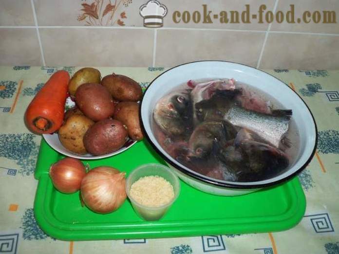 Lækker suppe af karper - hvordan man kan koge suppe af karper, med en trin for trin opskrift fotos