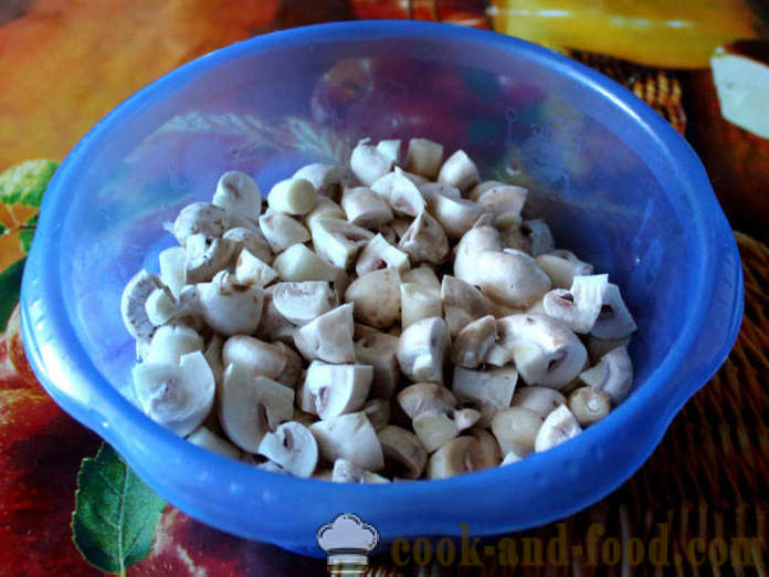 Kartofler med svampe bagt i ovnen - ligesom bagte kartofler med svampe, en trin for trin opskrift fotos