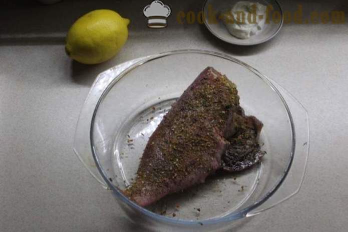 Sea bass i fløde sauce i ovnen - hvordan at tilberede en lækker havaborre i ovnen, med en trin for trin opskrift fotos