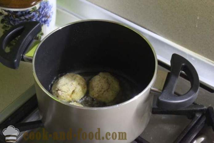 Bolde af kartofler med ost og krydderurter i olie - hvordan man kan gøre kartoffel bolde med ost, en trin for trin opskrift fotos