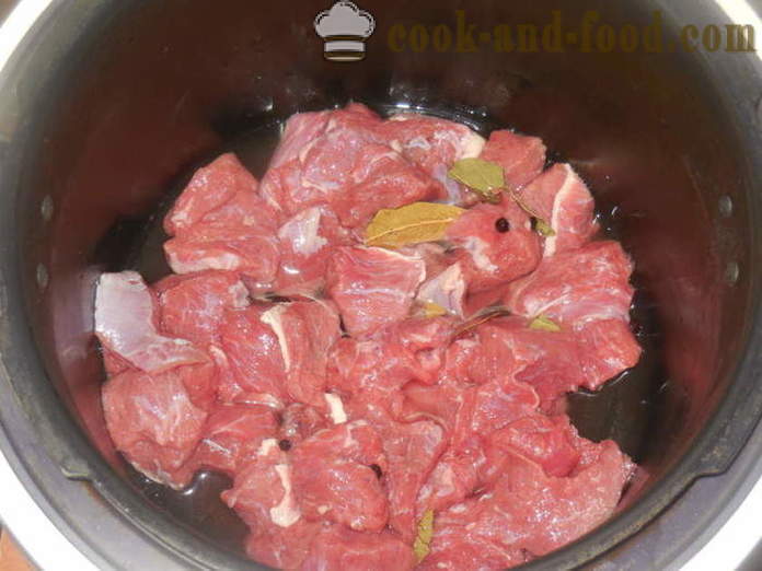 Tender kalvekød gryderet - hvordan at brase kalvekød multivarka, skridt for skridt opskrift fotos
