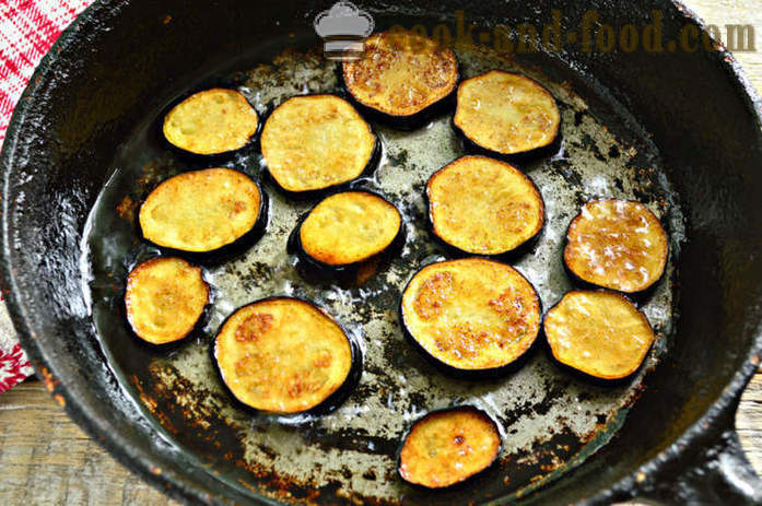 Omelet med auberginer og tomater - hvordan man forbereder stegt aubergine med æg og tomater, en trin for trin opskrift fotos