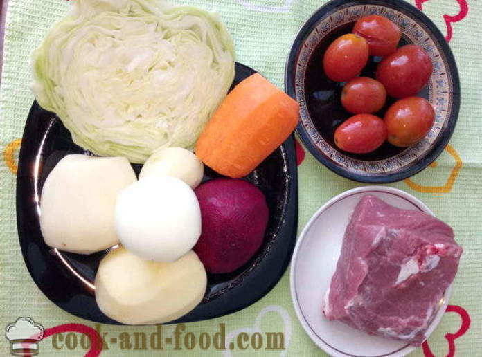 Suppe med rødbeder og syltede tomater - hvordan man laver suppe, en trin for trin opskrift fotos