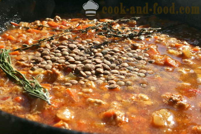 Stew med linser, grøntsager og sovs - hvordan man laver linser med kød og sovs, en trin for trin opskrift fotos