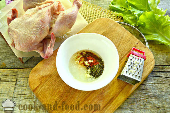 Kylling bagt i ærmet helt - hvordan til at bage kylling i ovnen, med en trin for trin opskrift fotos