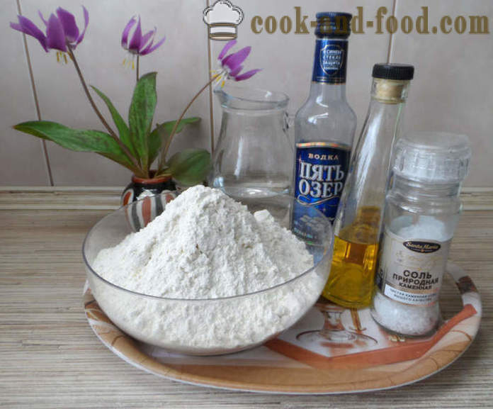 Pasties med kød og ost på græsk - hvordan man kan gøre pasties i hjemmet, skridt for skridt opskrift fotos