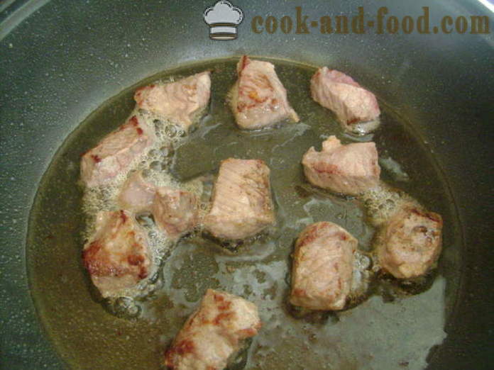 Pot stege med kød og kartofler i ovnen - hvordan at koge kartofler i gryden med kødet, en trin for trin opskrift fotos