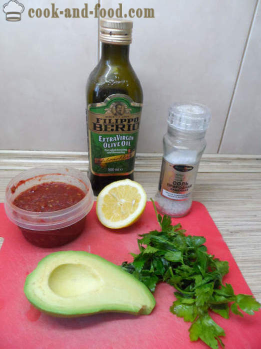 Grøn guacamole sauce klassiker - hvordan man laver guacamole avocadoer derhjemme, skridt for skridt opskrift fotos