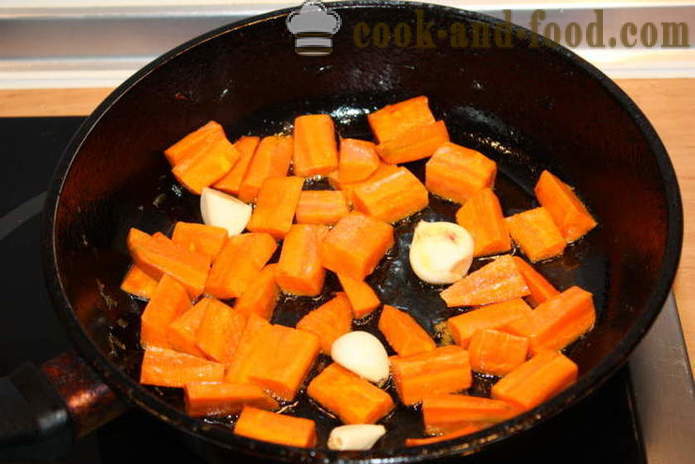 Brændende varm vegetabilske salat med aubergine - hvordan man laver en varm vegetabilske salat, poshagovіy opskrift med et foto