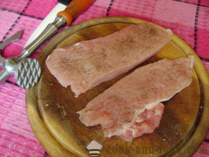 Svinekød escalope med løg - hvordan man laver escalope af svinekød, med en trin for trin opskrift fotos