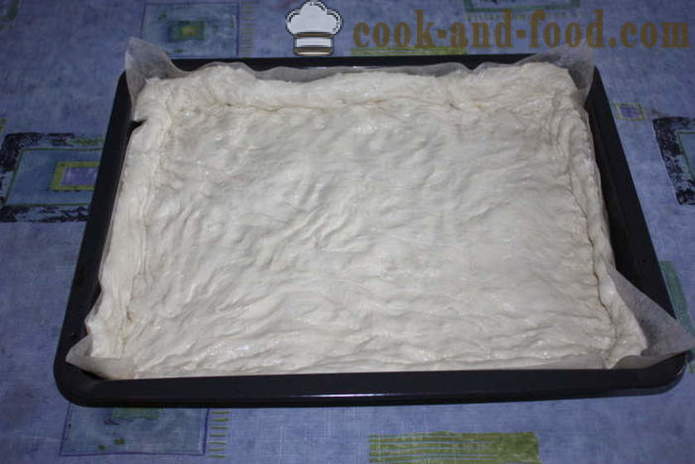 Italiensk focaccia brød med ingefær påfyldning af salt - hvordan man laver italiensk focaccia brød derhjemme, trin for trin opskrift fotos