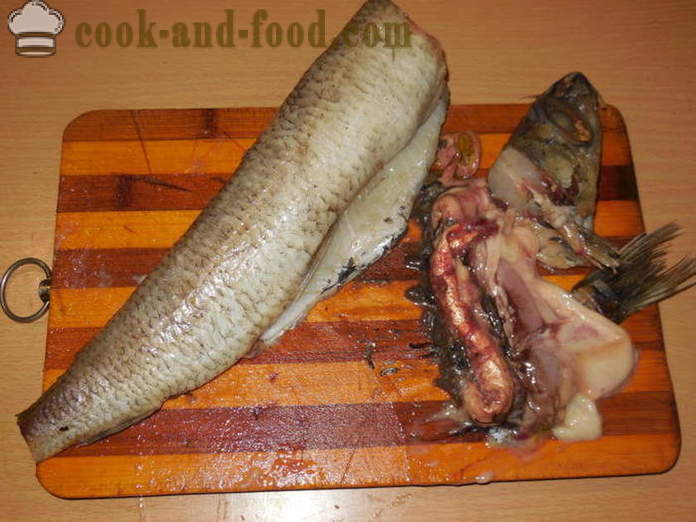 Lækker udstoppet fisk - hvordan man kan tilberede udstoppet hakket fisk og ris, med en trin for trin opskrift fotos