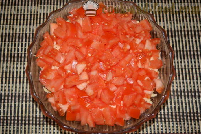 Salat med krabbe pinde, tomater, ost og æg - hvordan at tilberede en lækker salat af krabbe pinde, en trin for trin opskrift fotos