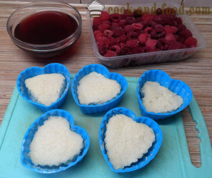 Biscuit i silikone forme med gelé og bær - at lave mad kiks i dåser, trin for trin opskrift fotos