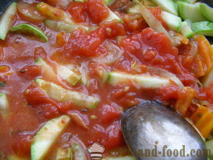 Skrubbe stegt i en gryde med grøntsager og tomatsovs - hvordan man kokken stegte skrubber fileter, skridt for skridt opskrift fotos