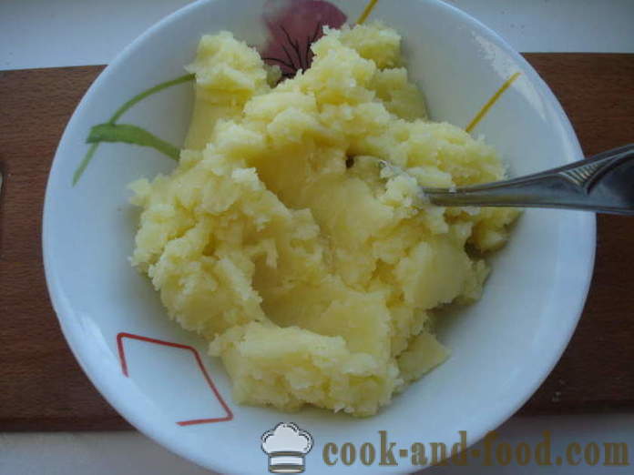 Fyld til dumplings med kartofler - hvordan man laver fyld til dumplings og kartofler, med en trin for trin opskrift fotos