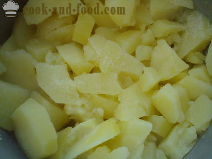 Fyld til dumplings med kartofler - hvordan man laver fyld til dumplings og kartofler, med en trin for trin opskrift fotos