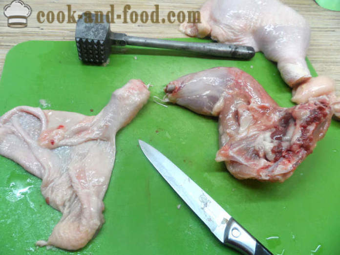 Fyldte kyllingelår - hvordan man laver fyld kylling ben, skridt for skridt opskrift fotos