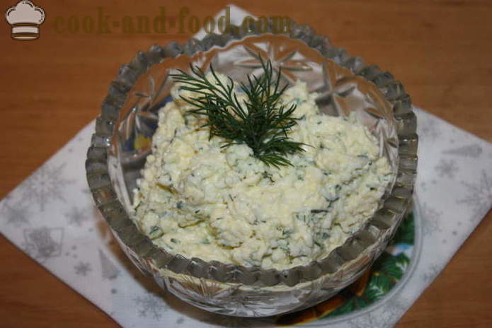 Jødisk appetitvækker af smeltet ost med hvidløg - hvordan man laver jødisk appetitvækker med hvidløg, en trin for trin opskrift fotos