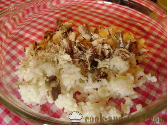 Enkel fisk salat med ris og æg - hvordan man kan tilberede fisk salat med ris, en trin for trin opskrift fotos