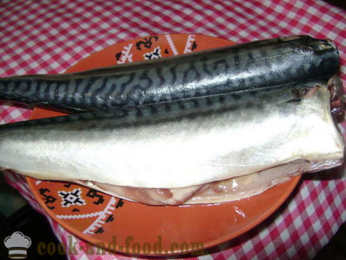 Saltet makrel hurtigt i løg skind - hvordan man kan lage makrel i løg skind i hjemmet, trin for trin opskrift fotos