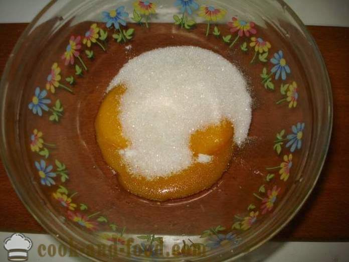 Custard i mikrobølgeovnen - hvordan man laver cremen på æggeblommer, en trin for trin opskrift fotos