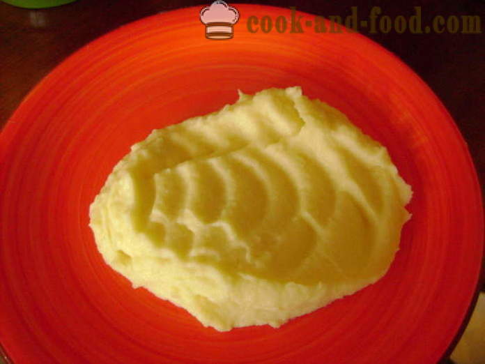 Kartoffelmos med mælk - hvordan man laver kartoffelmos, en trin for trin opskrift fotos
