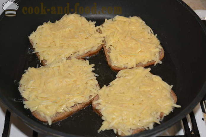 Hot sandwich med revet rå kartofler - hvordan at gøre varme sandwich i panden, en trin for trin opskrift fotos