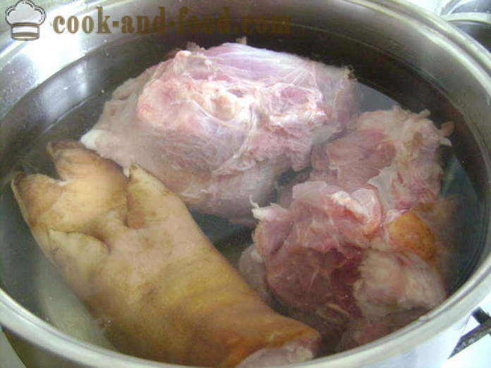 Jellied kød og hjemmelavet råstyrke - at forberede gelé kød og råstyrke til at gøre derhjemme, trin for trin opskrift fotos