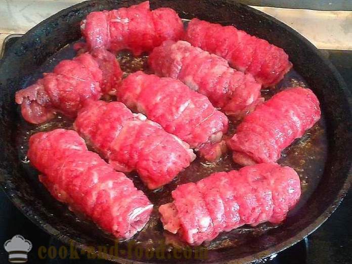 Kød ruller i panden - hvordan man kan tilberede kød ruller med fyld, en trin for trin opskrift fotos