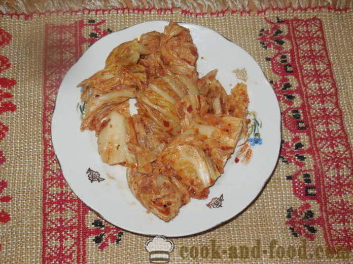Kinakål kimchi på koreansk - hvordan man laver kimchi derhjemme, trin for trin opskrift fotos