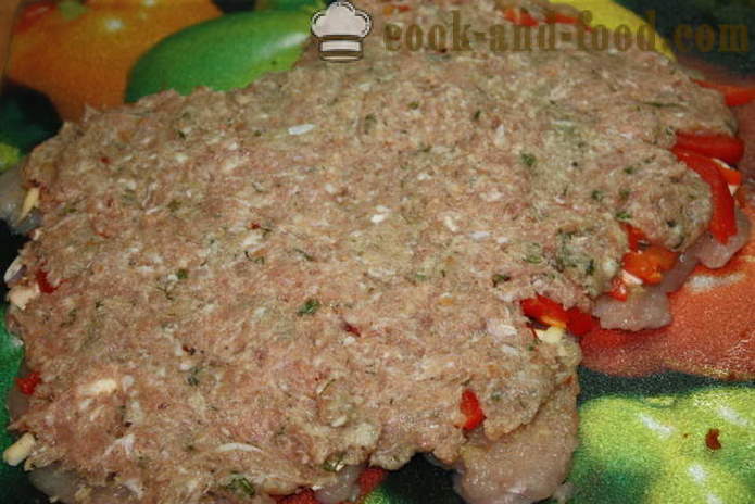 Meatloaf kyllingebryst proppet med svampe og hakket kød i ovnen - hvordan man laver en farsbrød derhjemme, trin for trin opskrift fotos