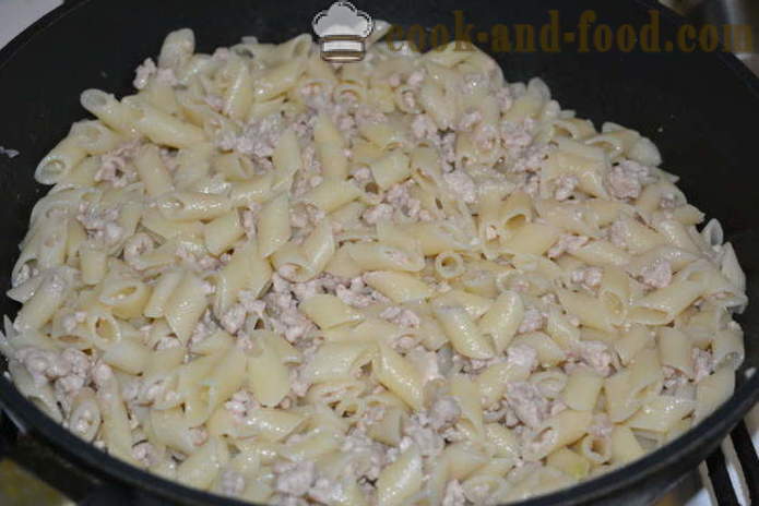 Pasta nautisk med hakket kød i en stegepande - hvordan man laver pasta nautisk med hakket kød, en trin for trin opskrift fotos