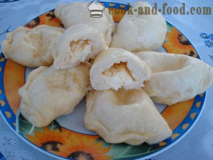 Frodige dampede dumplings med hytteost - hvordan man kan lave mad melboller dampede i multivarka, skridt for skridt opskrift fotos